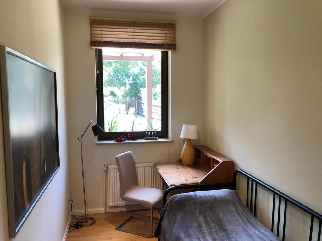 Ferienwohnung An Der Gruenen Clara Erfurt Exterior photo